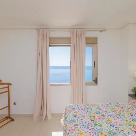 Amplio Frente Al Mar Apartment Malaga